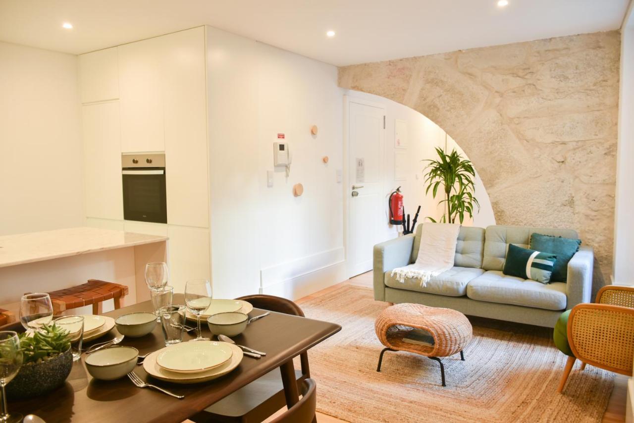 Lindo 2 Quartos Com Patio - Batalha - C Apartment