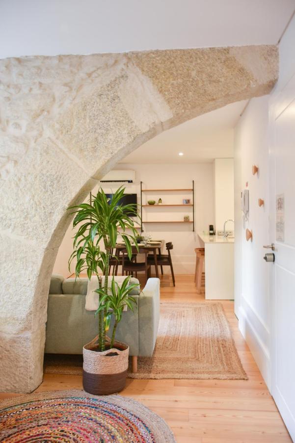 Lindo 2 Quartos Com Patio - Batalha - C Apartment Porto