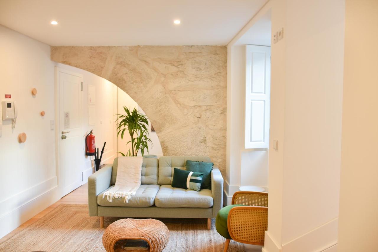 Apartment Lindo 2 Quartos Com Patio - Batalha - C Porto